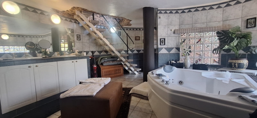 3 Bedroom Property for Sale in Kosmos North West